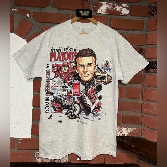 Vintage 1997 NHL Stanley Cup Buffalo Sabres DOMINIK HASEK Goathead T-Shirt Large - Picture 1 of 4